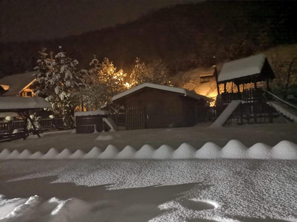 Olimpia Villa Tibod エクステリア 写真